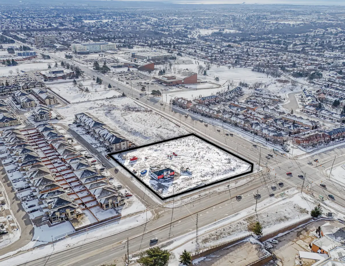 NA Brock Street N & Rossland RD, Whitby, ON 00000