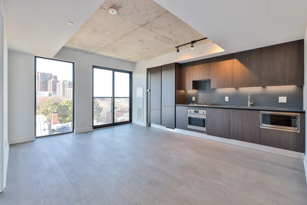 2720 Dundas ST W #509, Toronto W02, ON M6P 1Y2