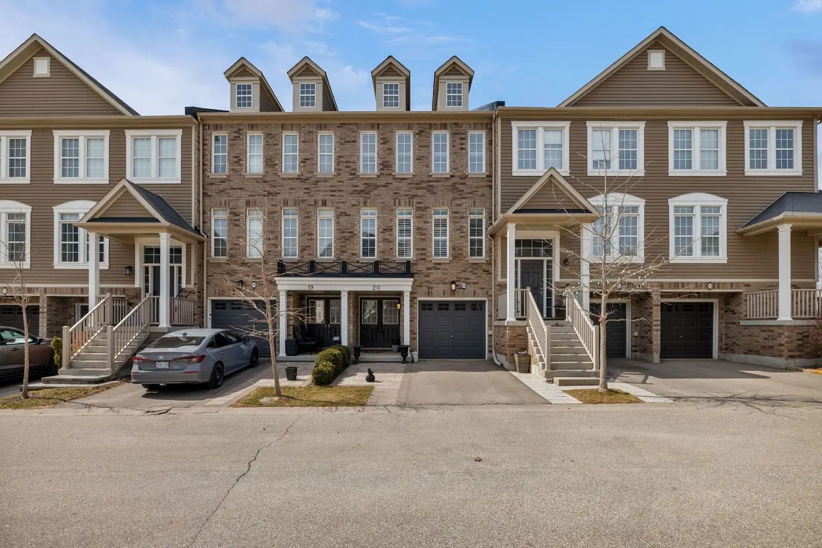 4823 Thomas Alton BLVD #20, Burlington, ON L7M 0V2
