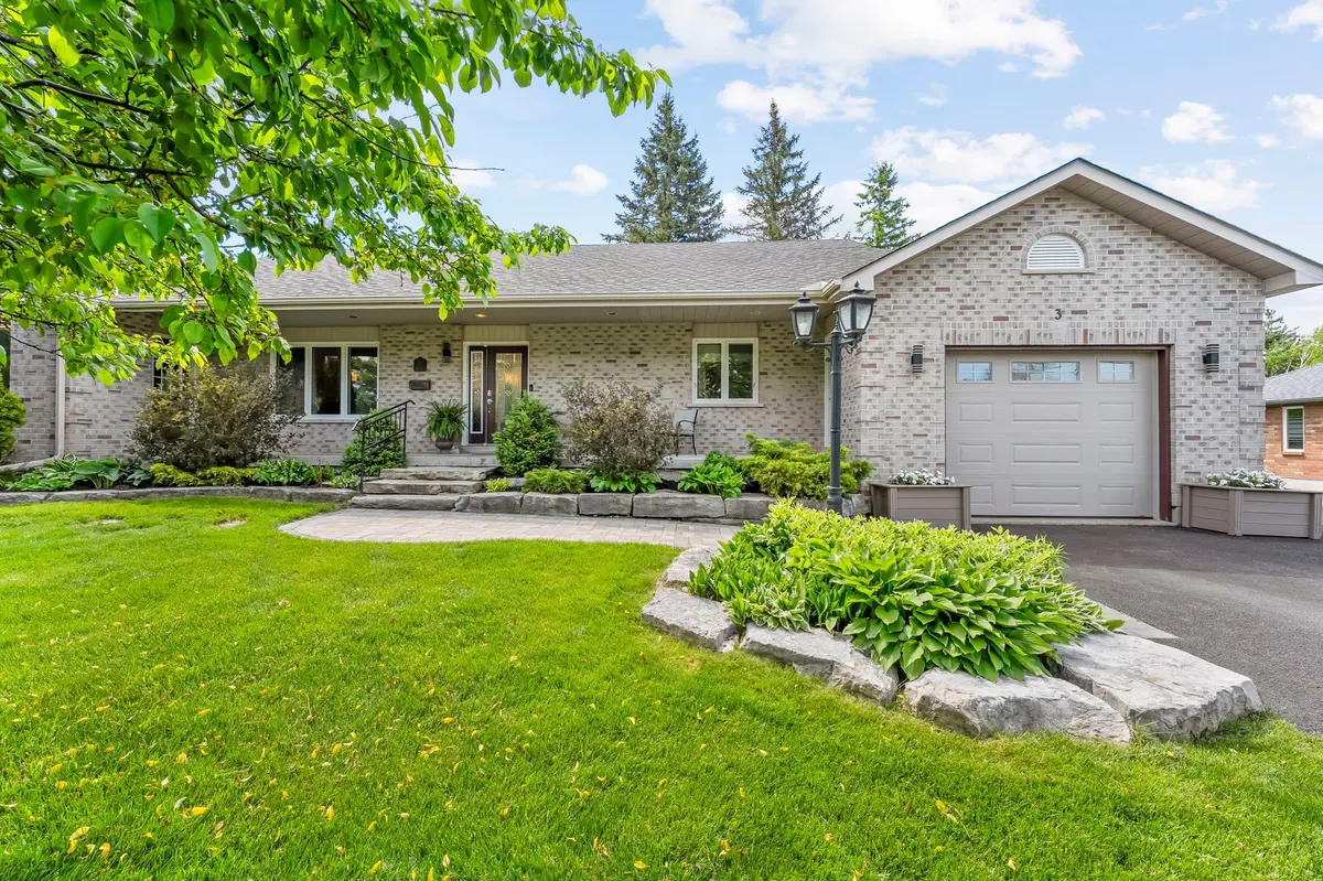 3 David DR, Kawartha Lakes, ON K9V 5G7