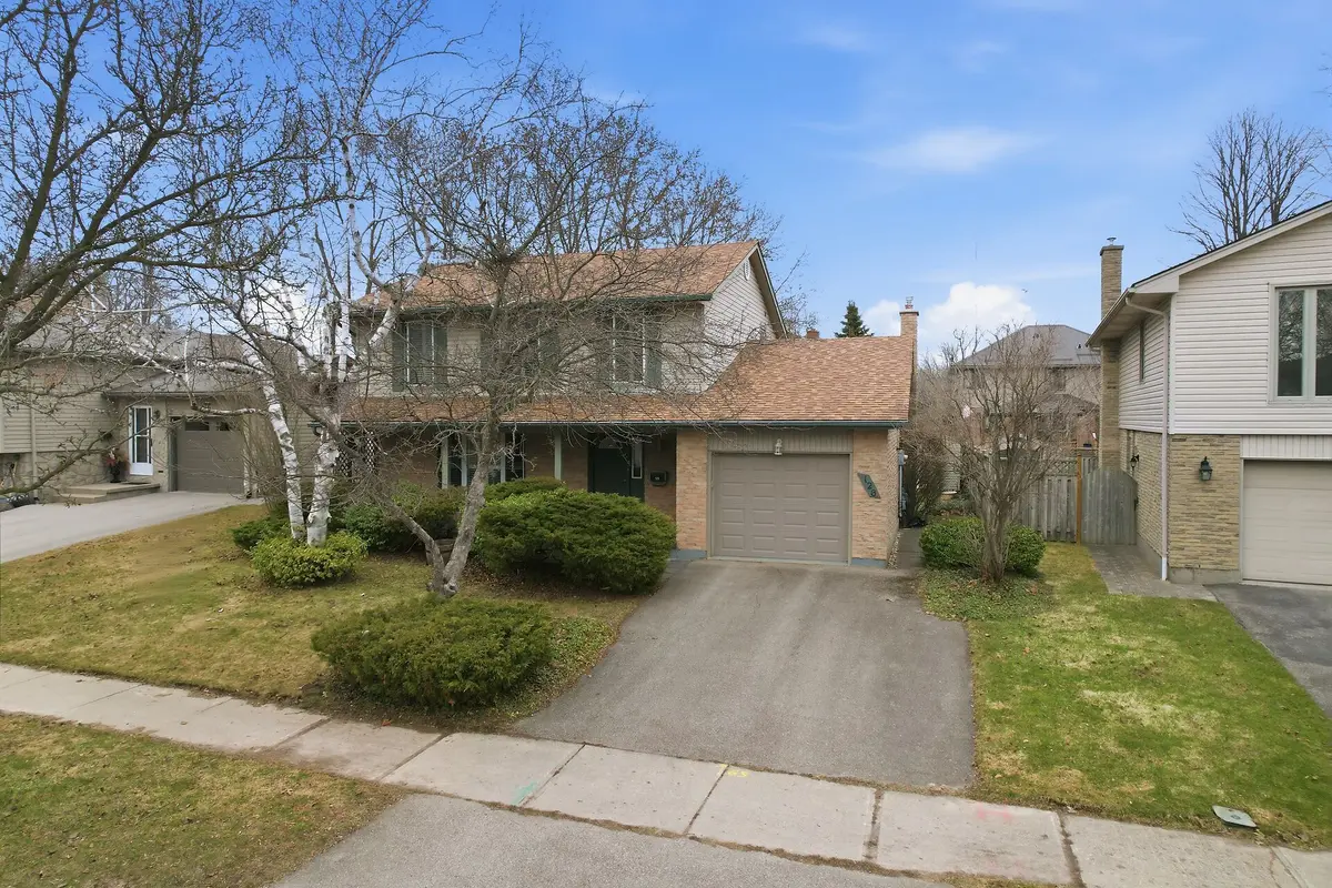 126 Gardenvale CRES, London South, ON N6J 4B9