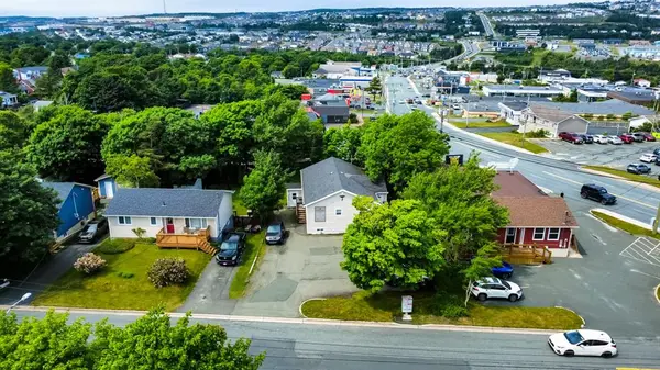 4 Edinburgh Drive, Mount Pearl, NL A1N 1E7