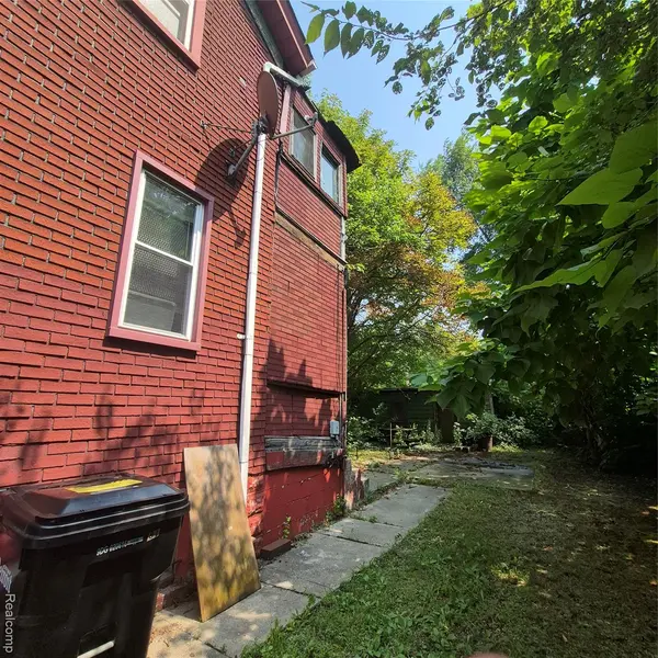 2981 W Euclid ST, Detroit, MI 48206