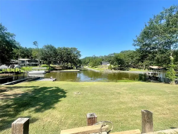 113 Nob Hill Circle, Malakoff, TX 75148