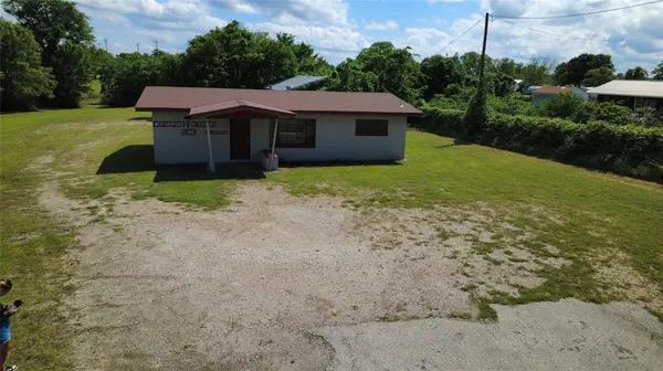 2301 Mineral Wells Highway, Weatherford, TX 76088