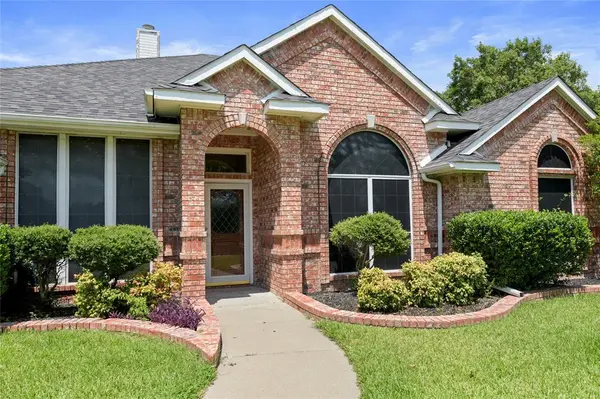 1010 Westgate Drive, Farmersville, TX 75442