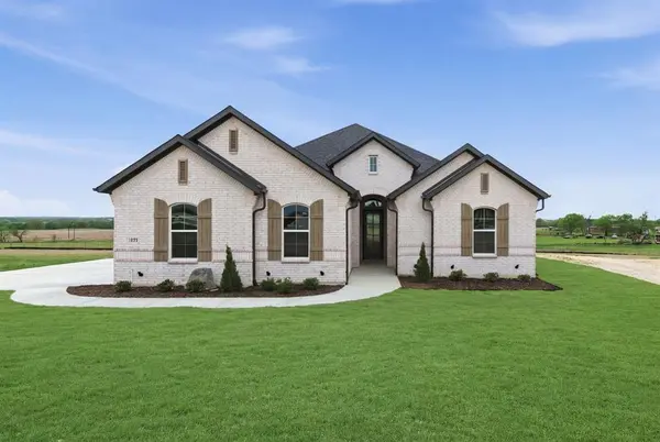 117 Emma Court, Decatur, TX 76234