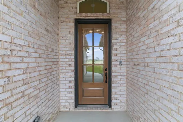 117 Emma Court, Decatur, TX 76234