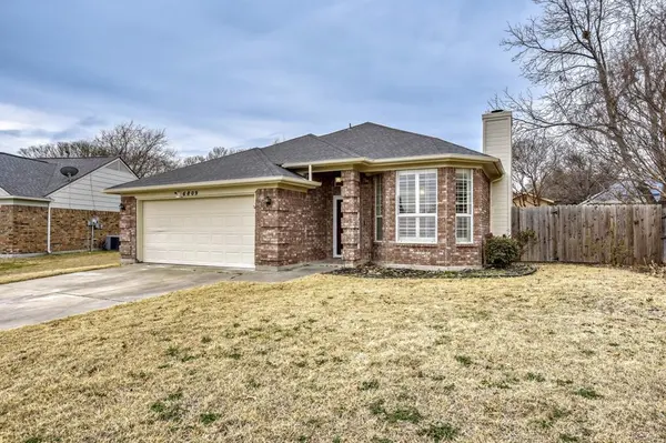 6809 Quail Meadow Drive, Watauga, TX 76148