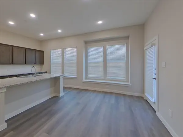 310 Lincoln Circle, Saginaw, TX 76179