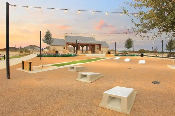 4609 Clearcrest Road, Midlothian, TX 76065