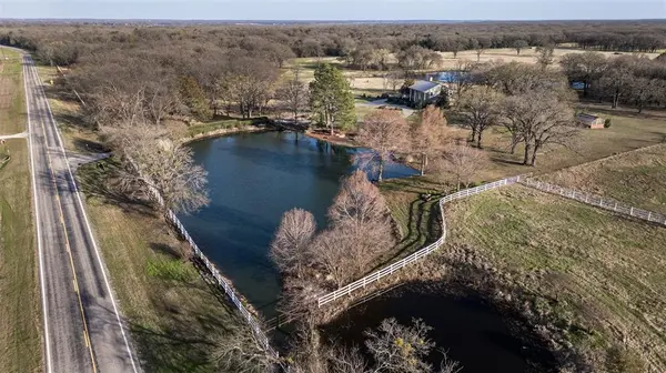 6569 Fm 2947, Quinlan, TX 75474