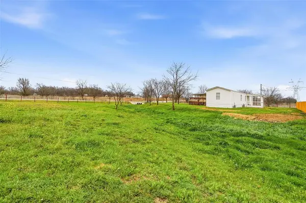 3100 Skylark Street, Joshua, TX 76058