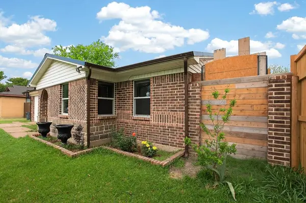 2231 Loyce Drive, Mesquite, TX 75149