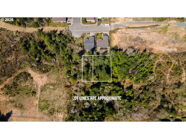 Lot 2024702, Coos Bay, OR 97420