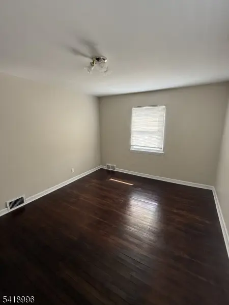 142 Tuxedo Pkwy #1, Newark City, NJ 07106