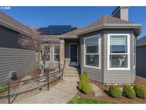 819 HAZELTINE AVE SE, Salem, OR 97306