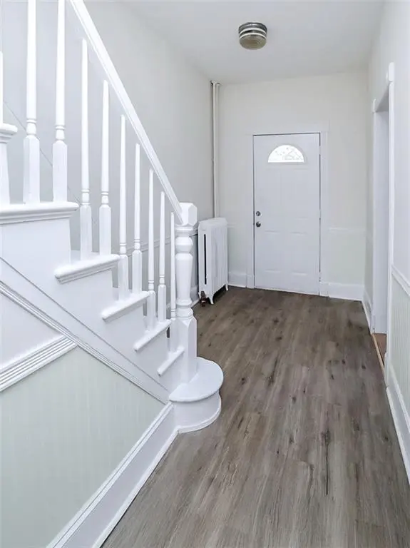 31 Brewster ST, Staten  Island, NY 10304