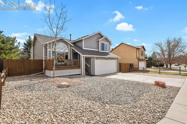3960 Dolphin CIR, Colorado Springs, CO 80918