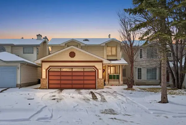 64 Eldorado Close NE, Calgary, AB T3Y 6T2