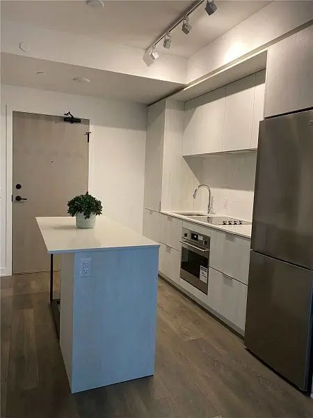 35 TUBMAN AVE #1023, Toronto C08, ON M5A 0T1