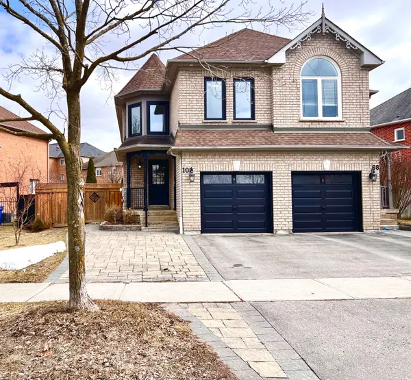 100 Woodroof CRES, Aurora, ON L4G 7H3
