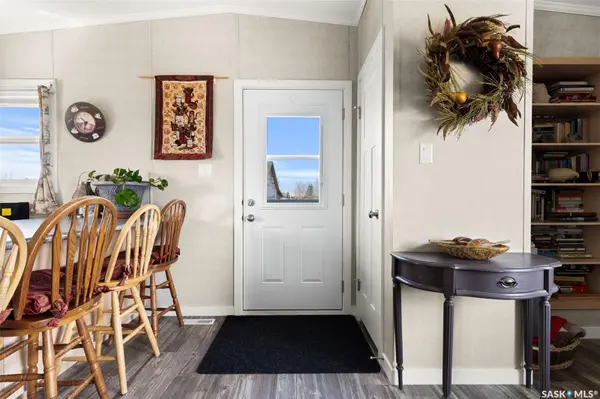 213 Barber ROAD, Mckillop Rm No. 220, SK S0G 4V0