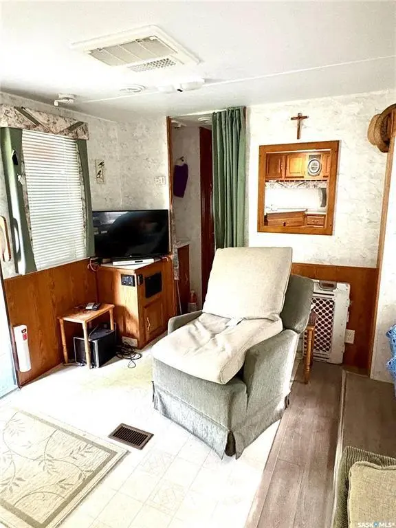 91 Poplar BEACH, Wakaw Lake, SK S0K 4P0