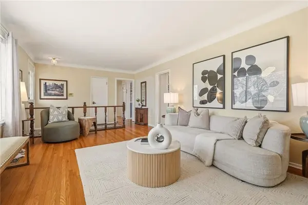 252 Hammersmith CT, Burlington, ON L7L 4N7