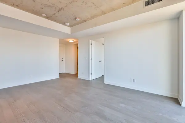 2720 Dundas ST W #509, Toronto W02, ON M6P 1Y2