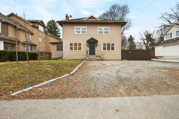 1012 North Shore BLVD E, Burlington, ON L7T 1X7