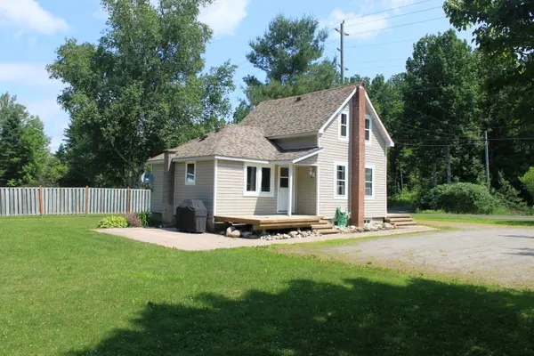 15615 Hwy 35 HWY, Algonquin Highlands, ON K0M 1J2