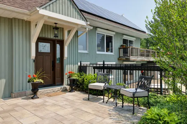 330 Mountsberg RD, Hamilton, ON L0P 1B0