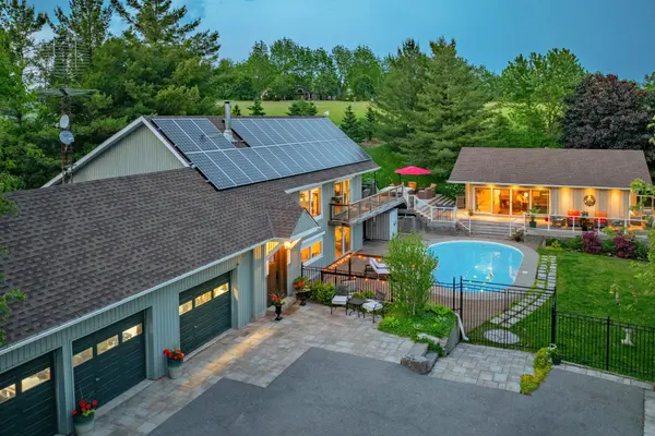 330 Mountsberg RD, Hamilton, ON L0P 1B0