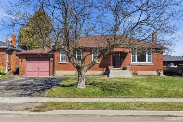 5893 Carman ST, Niagara Falls, ON L2J 1S2