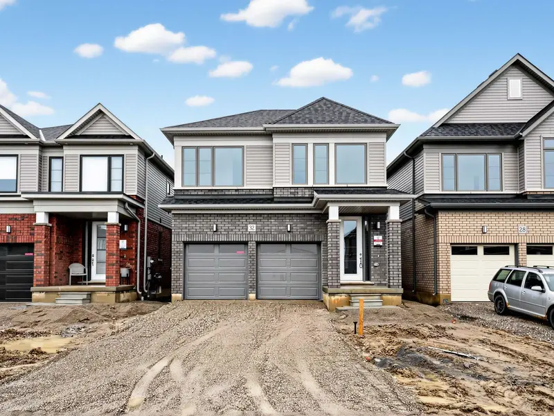 32 Mayhew LN, Hamilton, ON L0R 1C0