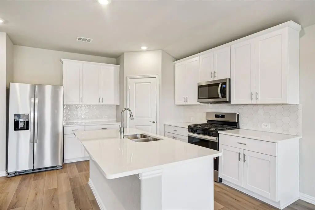 2026 Carriage Court, Seagoville, TX 75159