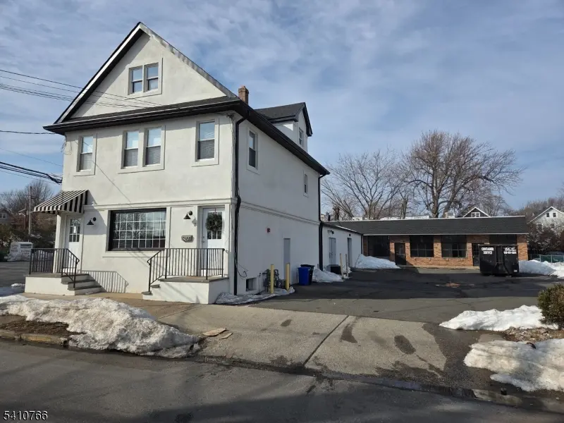 246 North Ave Unit 1, Garwood Boro, NJ 07027