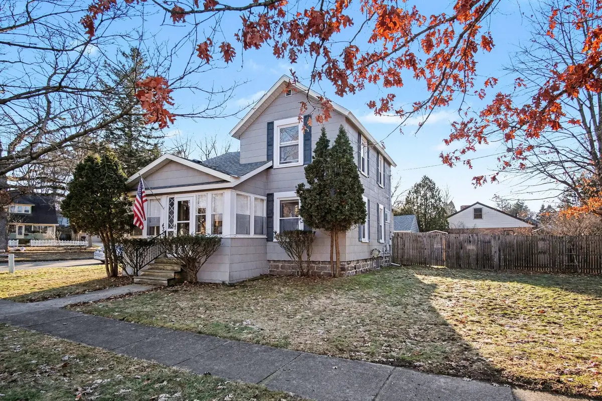 430 S Benton ST, City Of Hastings, MI 49058