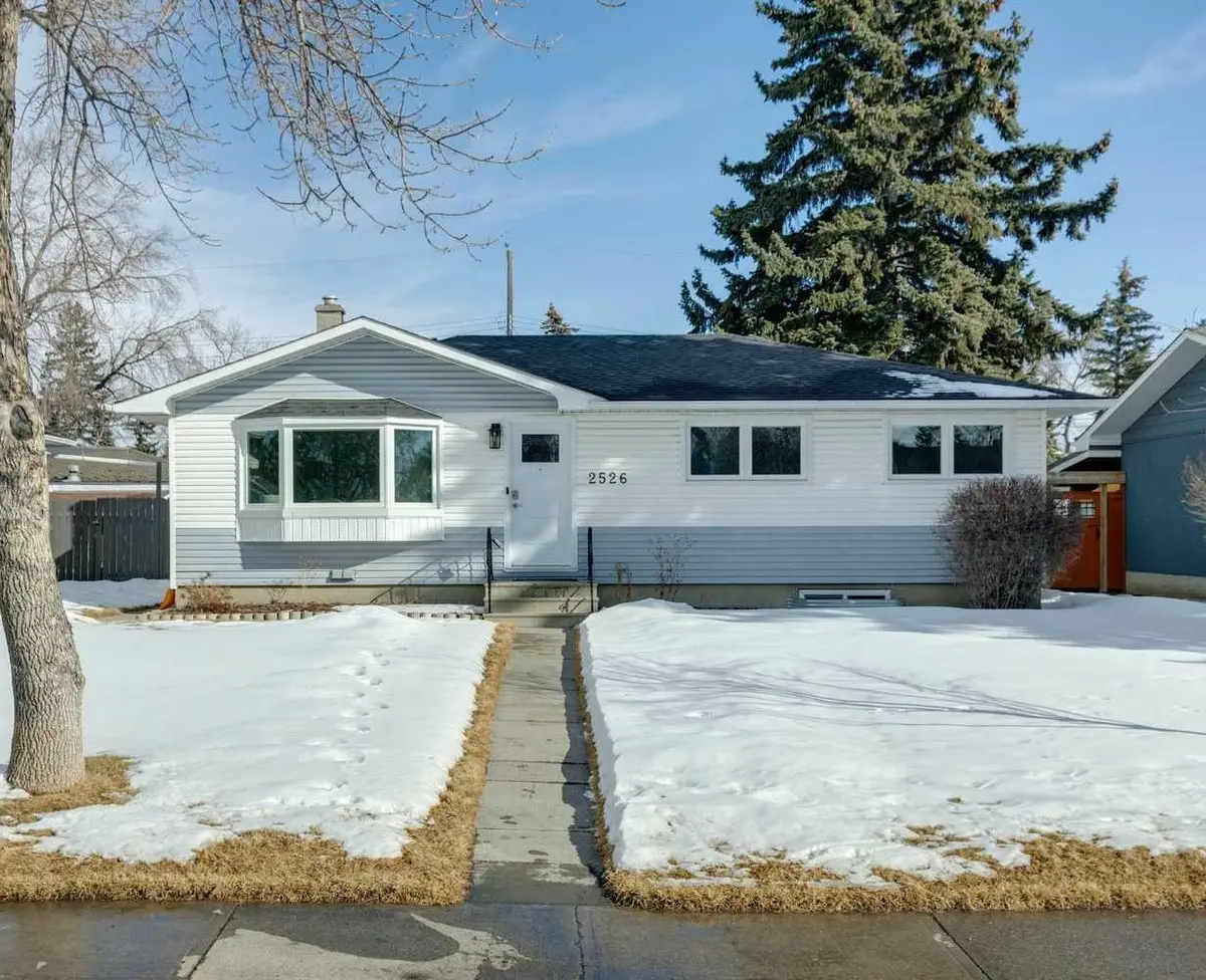 2526 Sable DR, Calgary, AB T2B 1S2