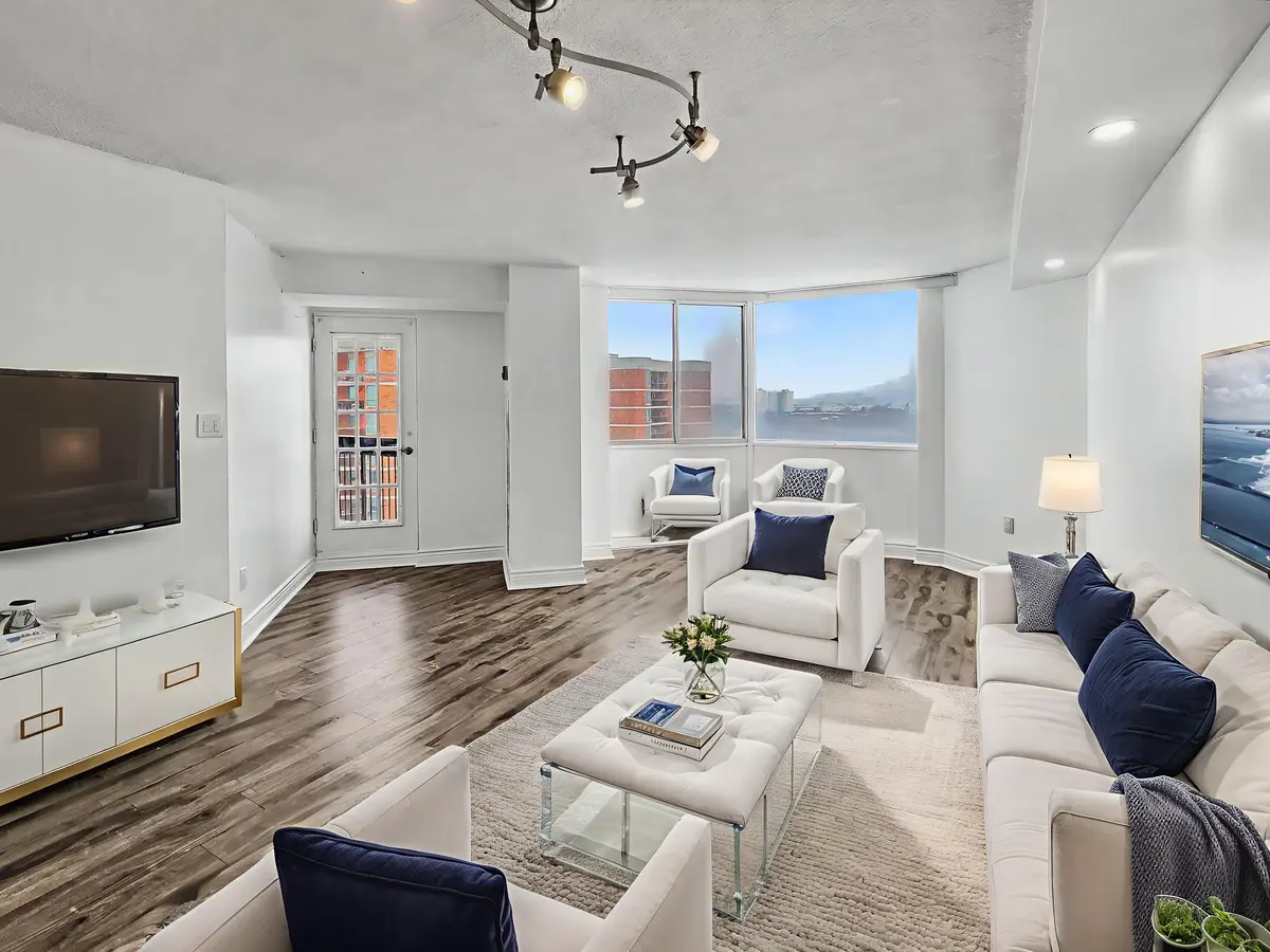 236 Albion RD #1510, Toronto W10, ON M9W 6A6