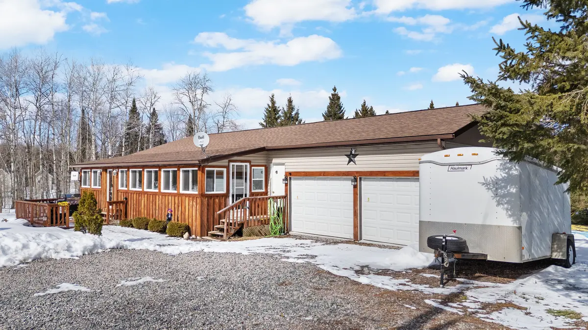 1 Wolfe Den ST, Whitestone, ON P0A 1G0