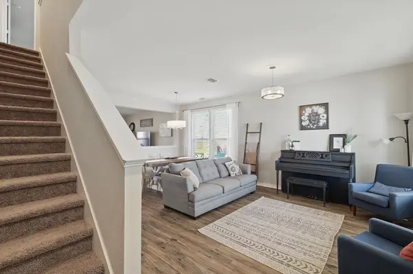 10213 Fox Grove Court, Fort Worth, TX 76131