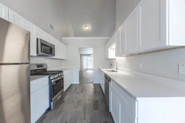 1818 Knob Hill Drive, Garland, TX 75043