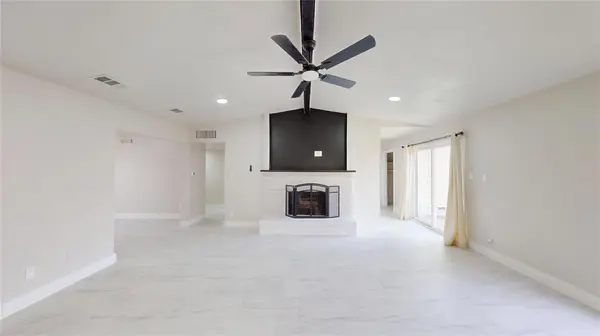 1921 Edna Smith Drive, Garland, TX 75040