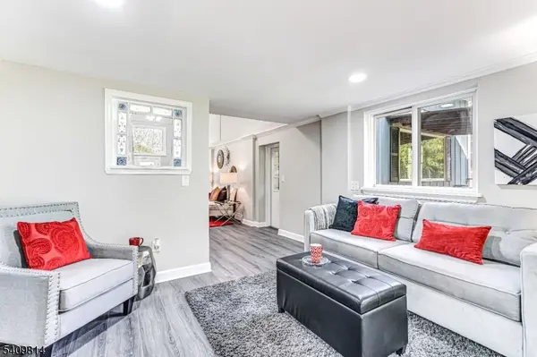 4 E Washington St, Frenchtown Boro, NJ 08825