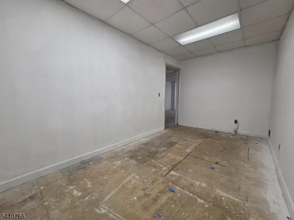 246 North Ave Unit 1, Garwood Boro, NJ 07027