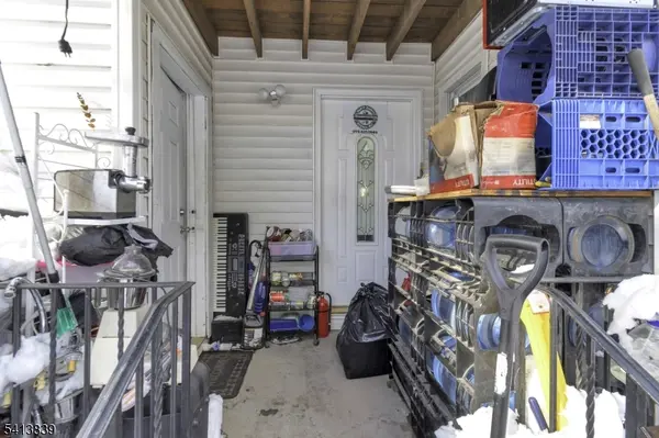 38 Harrison Pl, Clifton City, NJ 07011