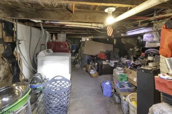 38 Harrison Pl, Clifton City, NJ 07011