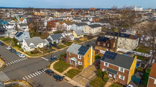 627A Britton St, Elizabeth City, NJ 07202